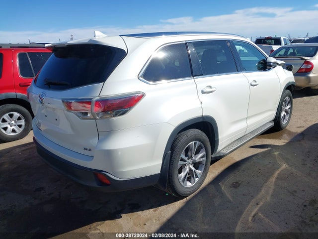 Toyota Highlander Xle V6 2014 5TDKKRFHXES030437 Image 4