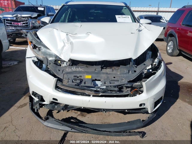 Toyota Highlander Xle V6 2014 5TDKKRFHXES030437 Image 6