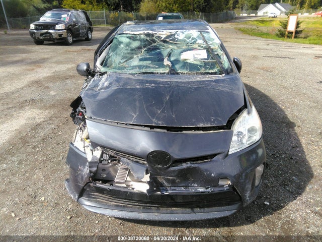 Toyota Prius Three 2015 JTDKN3DU9F0416100 Image 11
