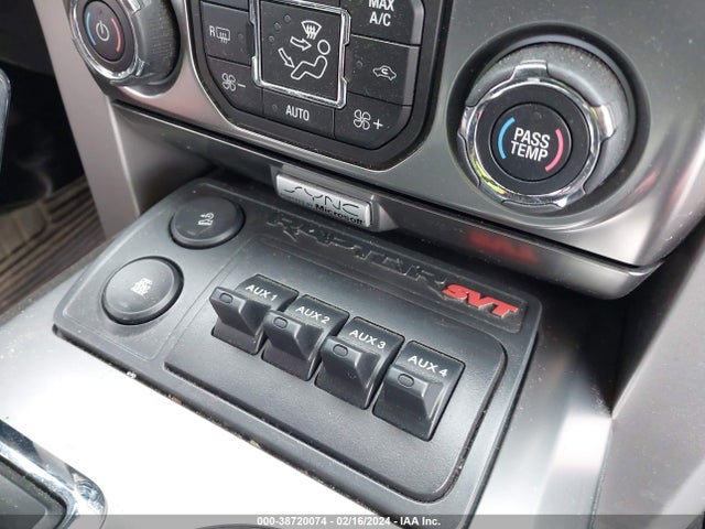 Ford F-150 Svt Raptor 2014 1FTFW1R64EFA77092 Image 18
