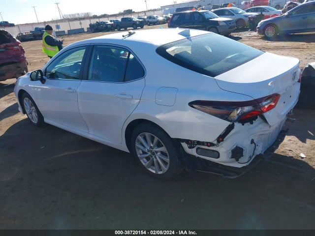 Toyota CAMRY LE 2021 4T1R11AK6MU426263 Image 3