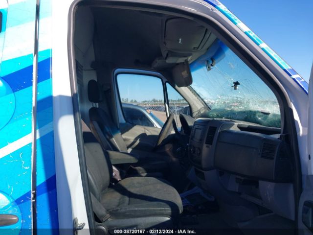 WD3PE8DC0E5844949 Mercedes-Benz Sprinter 2500 High Roof