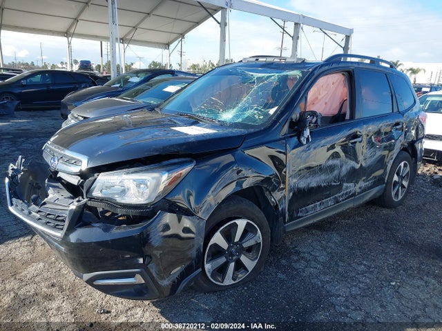 Subaru Forester 2.5i Premium 2018 JF2SJAEC1JH488796 Image 2