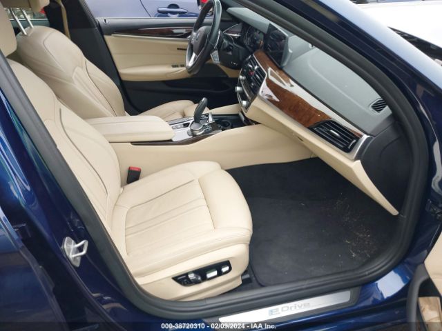 WBAJB1C55JB084802 BMW 530e Xdrive Iperformance