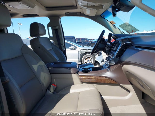 Chevrolet Suburban Lt 2019 1GNSCHKC9KR146165 Image 5