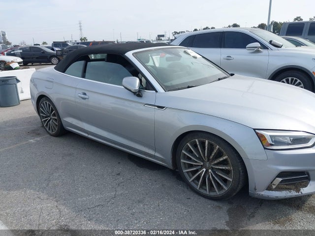 WAUYNGF50JN012697 Audi A5 2.0t Premium