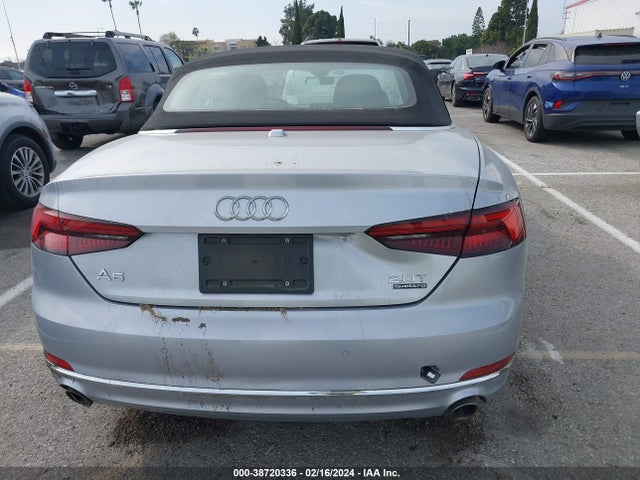 WAUYNGF50JN012697 Audi A5 2.0t Premium