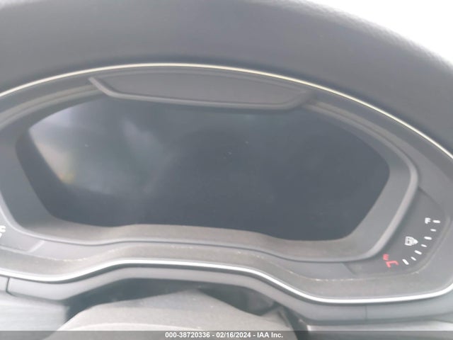 WAUYNGF50JN012697 Audi A5 2.0t Premium