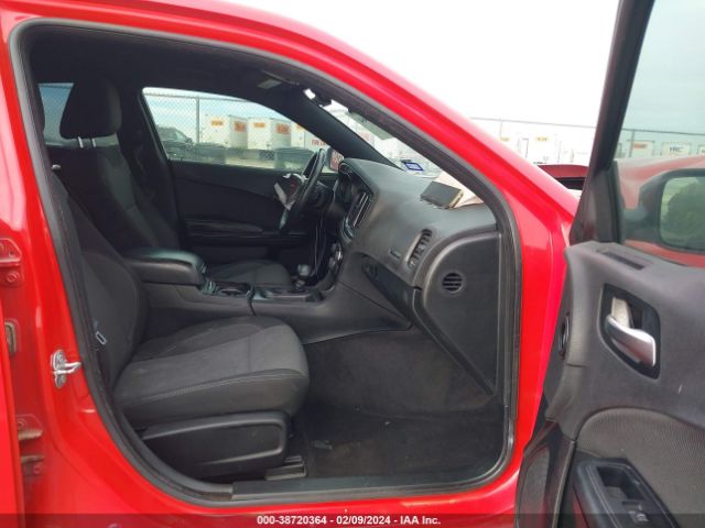 2C3CDXBG6JH273868 Dodge Charger Sxt Rwd