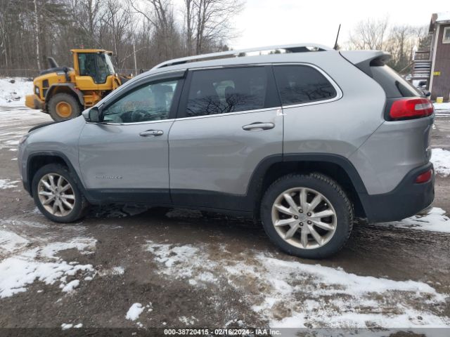 1C4PJMDB7GW244993 Jeep Cherokee Limited
