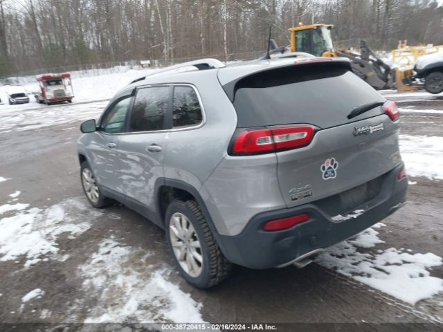 1C4PJMDB7GW244993 Jeep Cherokee Limited