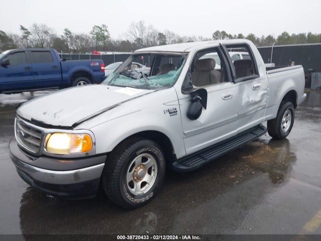 2002 FORD F-150 LARIAT/XLT VIN: 1FTRW076X2KB07130