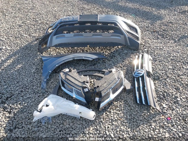 3VV0B7AX7JM123731 Volkswagen Tiguan 2.0t S