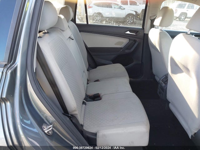 3VV0B7AX7JM123731 Volkswagen Tiguan 2.0t S
