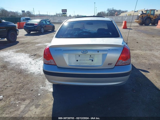 2005 HYUNDAI ELANTRA GLS/GT VIN: KMHDN46D95U986631