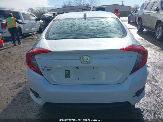 Honda CIVIC EX 2018 19XFC2F72JE019384 Image 17