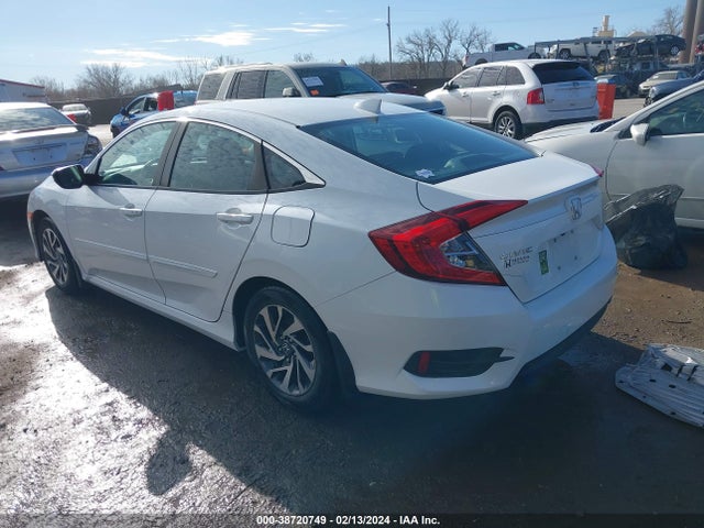 Honda CIVIC EX 2018 19XFC2F72JE019384 Image 3