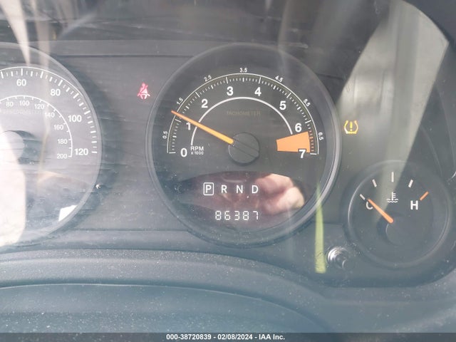 1C4NJRBBXHD105638 Jeep Patriot Sport 4x4