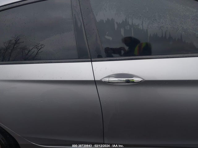 Honda ACCORD LX 2017 1HGCR2F33HA185118 Image 13