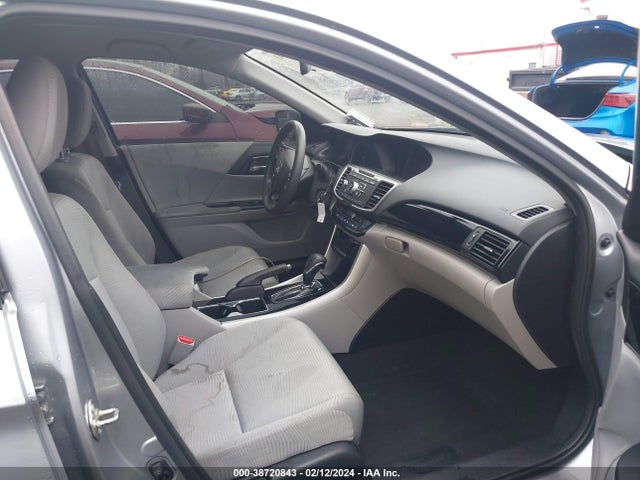 Honda ACCORD LX 2017 1HGCR2F33HA185118 Image 5