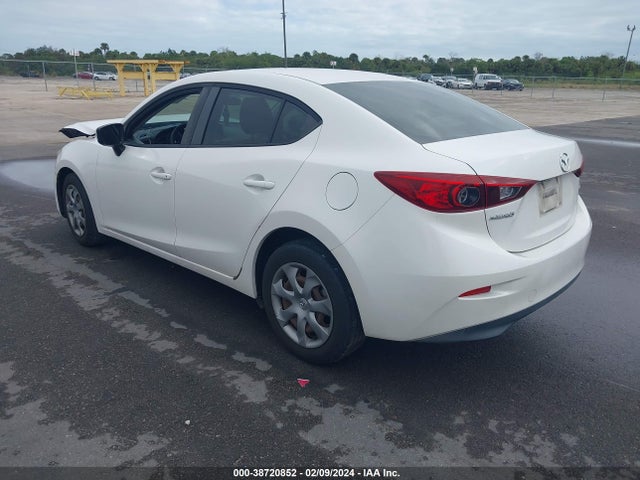 3MZBM1U70FM134715 Mazda Mazda3 I Sport
