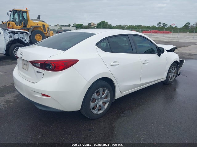 3MZBM1U70FM134715 Mazda Mazda3 I Sport