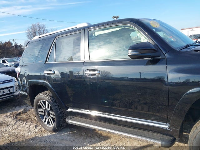Toyota 4runner Limited 2016 JTEBU5JRXG5335041 Image 13