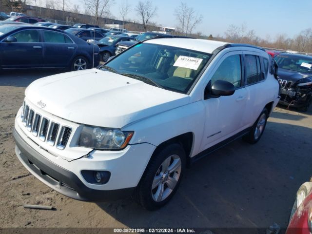 1C4NJCBB5GD590217 Jeep Compass Sport