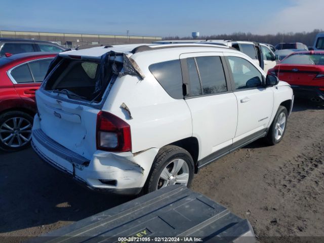 1C4NJCBB5GD590217 Jeep Compass Sport