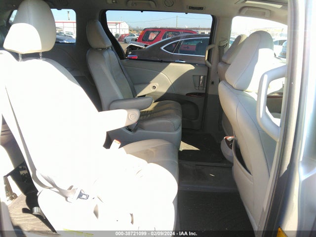 2014 TOYOTA SIENNA XLE 7 PASSENGER VIN: 5TDDK3DC4ES071806