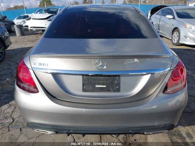 Mercedes-Benz C 300 2020 W1KWF8DB2LR585026 Image 16