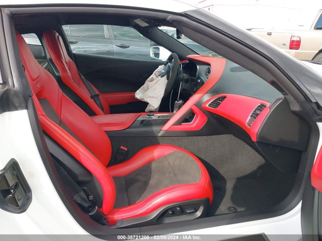 Chevrolet Corvette Stingray Z51 2019 1G1YM2D74K5106976 Image 5