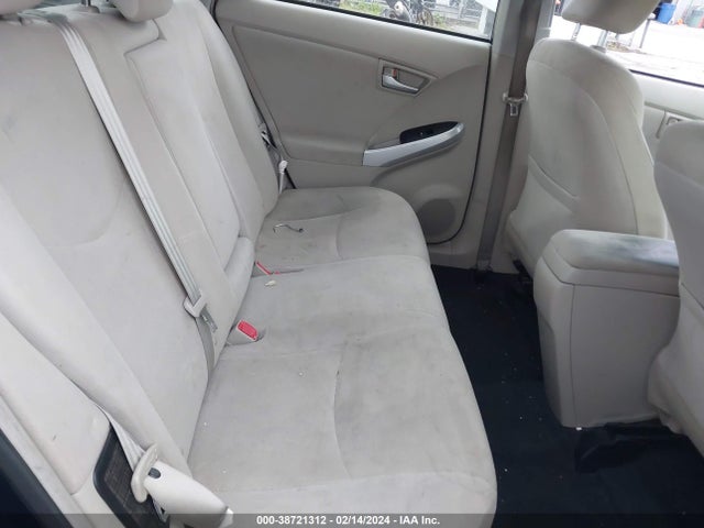 Toyota Prius Three 2015 JTDKN3DU1F0438429 Image 8