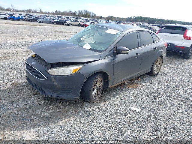Ford FOCUS SE 2016 1FADP3F27GL393369 Image 2