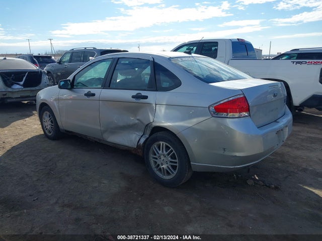 2010 FORD FOCUS SE VIN: 1FAHP3FN0AW291008