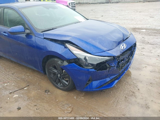 Hyundai ELANTRA SEL 2022 5NPLM4AG5NH063383 Image 17