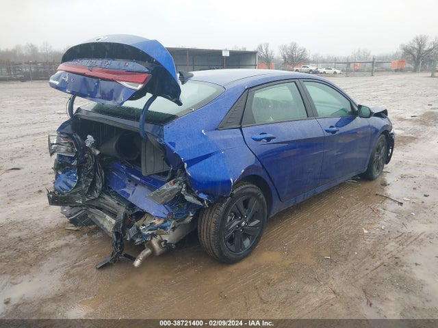 Hyundai ELANTRA SEL 2022 5NPLM4AG5NH063383 Image 4