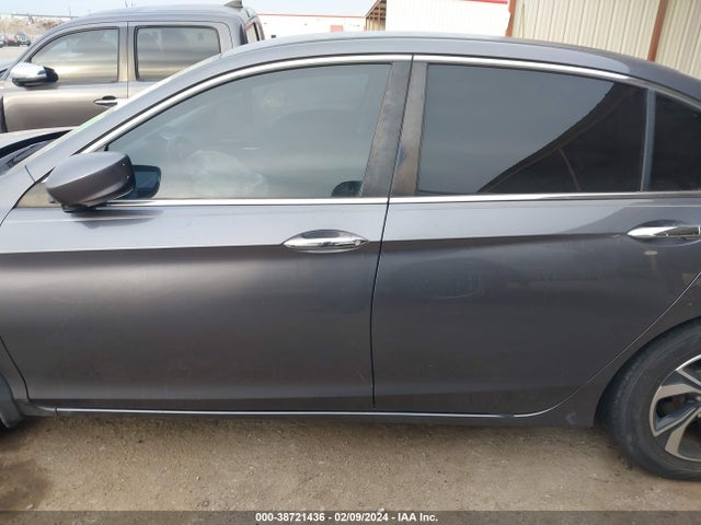 Honda ACCORD LX 2017 1HGCR2F32HA074950 Image 14