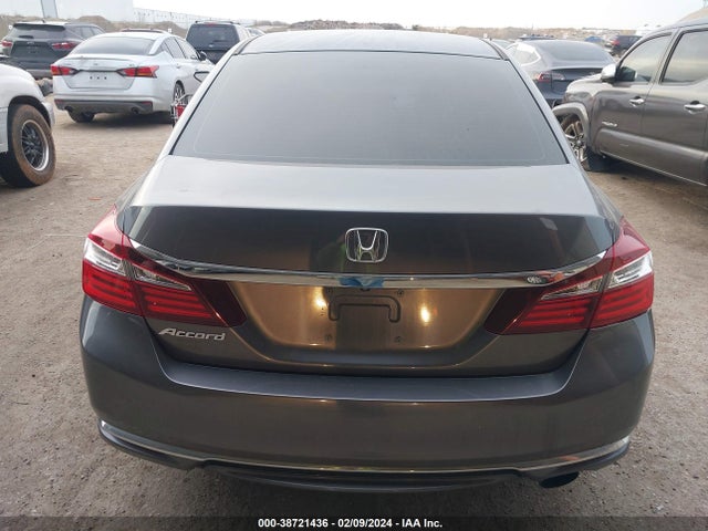 Honda ACCORD LX 2017 1HGCR2F32HA074950 Image 16