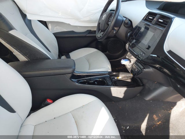 Toyota PRIUS XLE 2019 JTDL9RFU0K3000258 Image 5