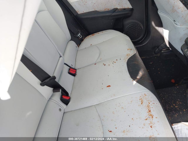 Toyota PRIUS XLE 2019 JTDL9RFU0K3000258 Image 8