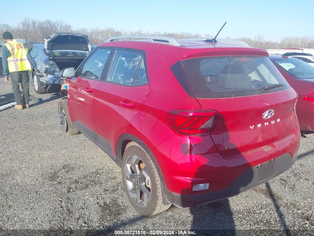 Hyundai Venue Limited 2023 KMHRC8A39PU242435 Image 3