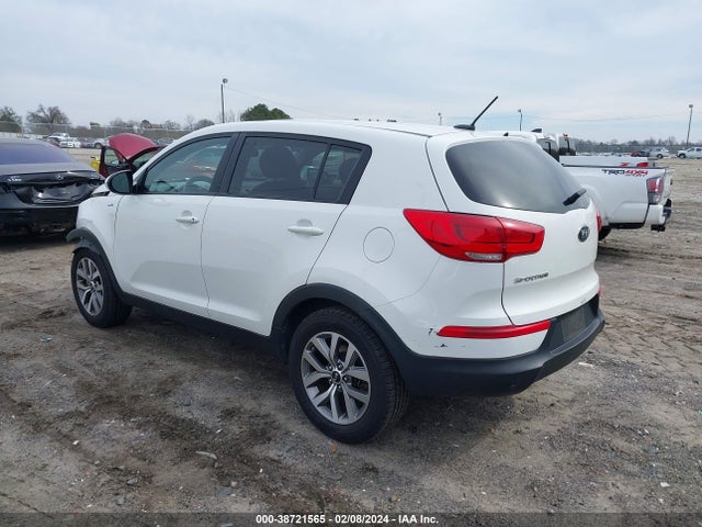 KIA Sportage Lx 2016 KNDPBCAC2G7878887 Image 3