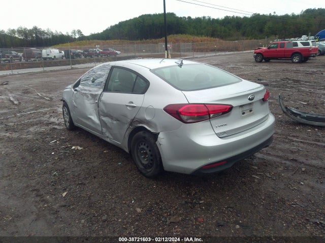 KIA FORTE LX 2017 3KPFK4A76HE121013 Image 3