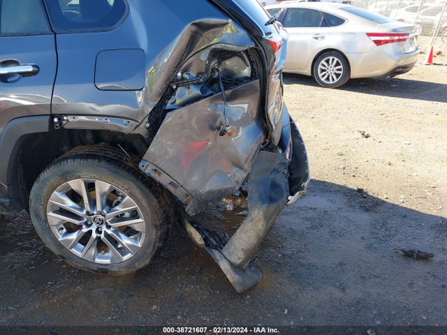 Toyota Rav4 Limited 2024 2T3N1RFV2RW414870 Image 13