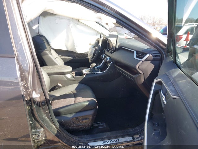 Toyota Rav4 Limited 2024 2T3N1RFV2RW414870 Image 5