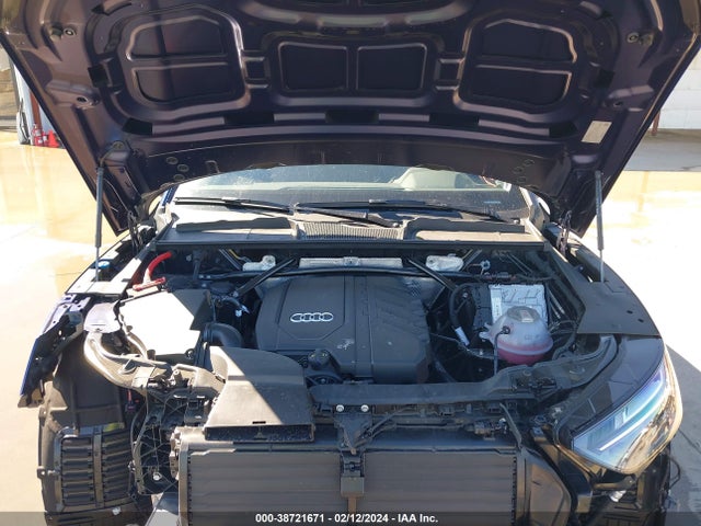 WA1EAAFY8R2003570 Audi Q5 Premium Plus 45 Tfsi S Line Quattro