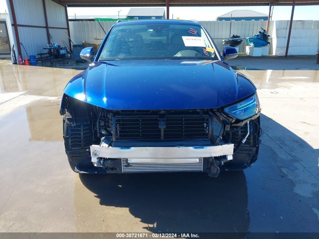 WA1EAAFY8R2003570 Audi Q5 Premium Plus 45 Tfsi S Line Quattro