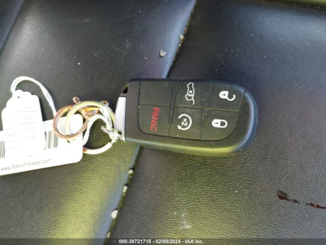 2019 JEEP GRAND CHEROKEE 1C4RJFBG2KC854488 Photo 10