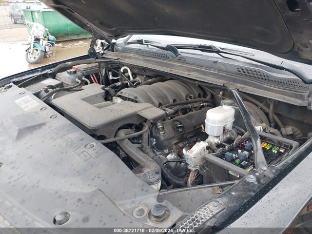 Chevrolet Suburban Ls 2019 1GNSCGKCXKR245281 Image 10
